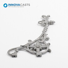 Pastoral Style Wall-Mounted Flower Basket Bracket